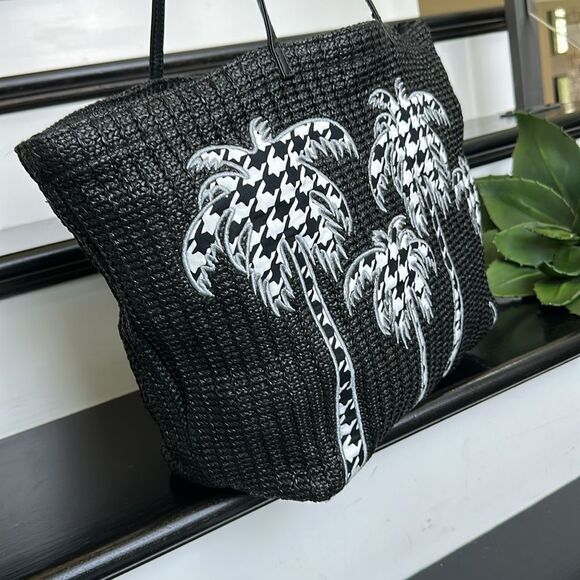 Vera Bradley, rare shoulder, tote, beach, palm tree, hounds, tooth, like new - Picture 4 of 13